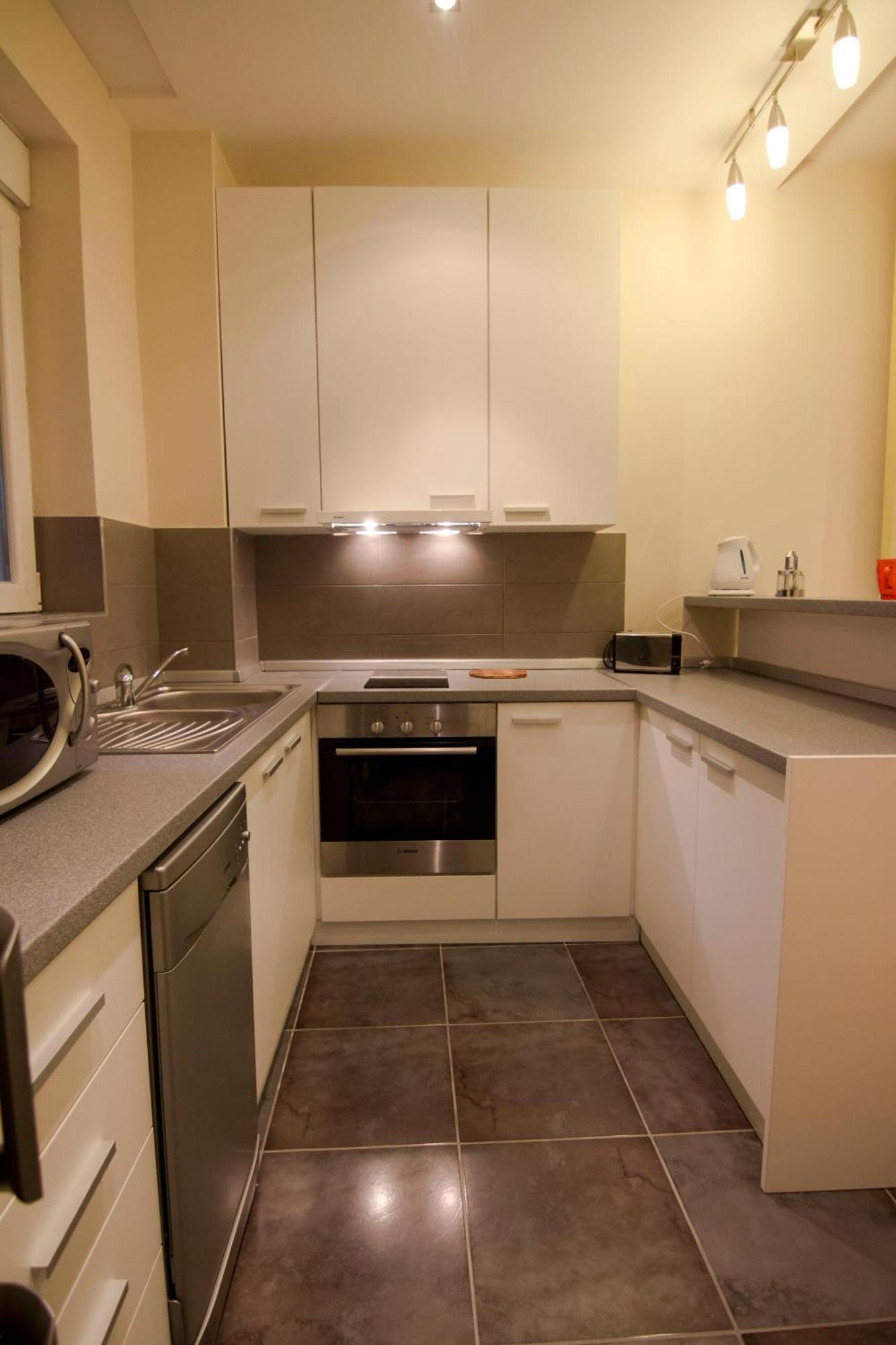 Apartment Forest Belgrado Esterno foto
