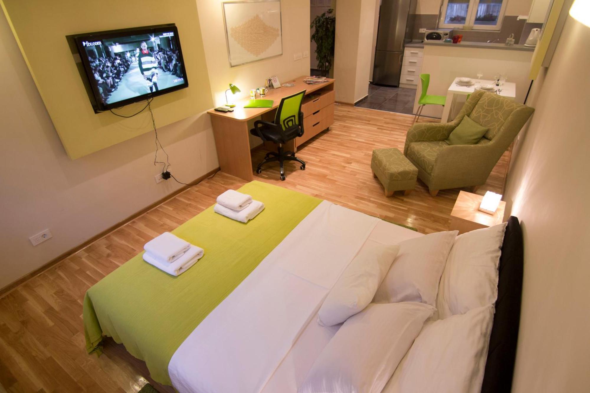 Apartment Forest Belgrado Esterno foto